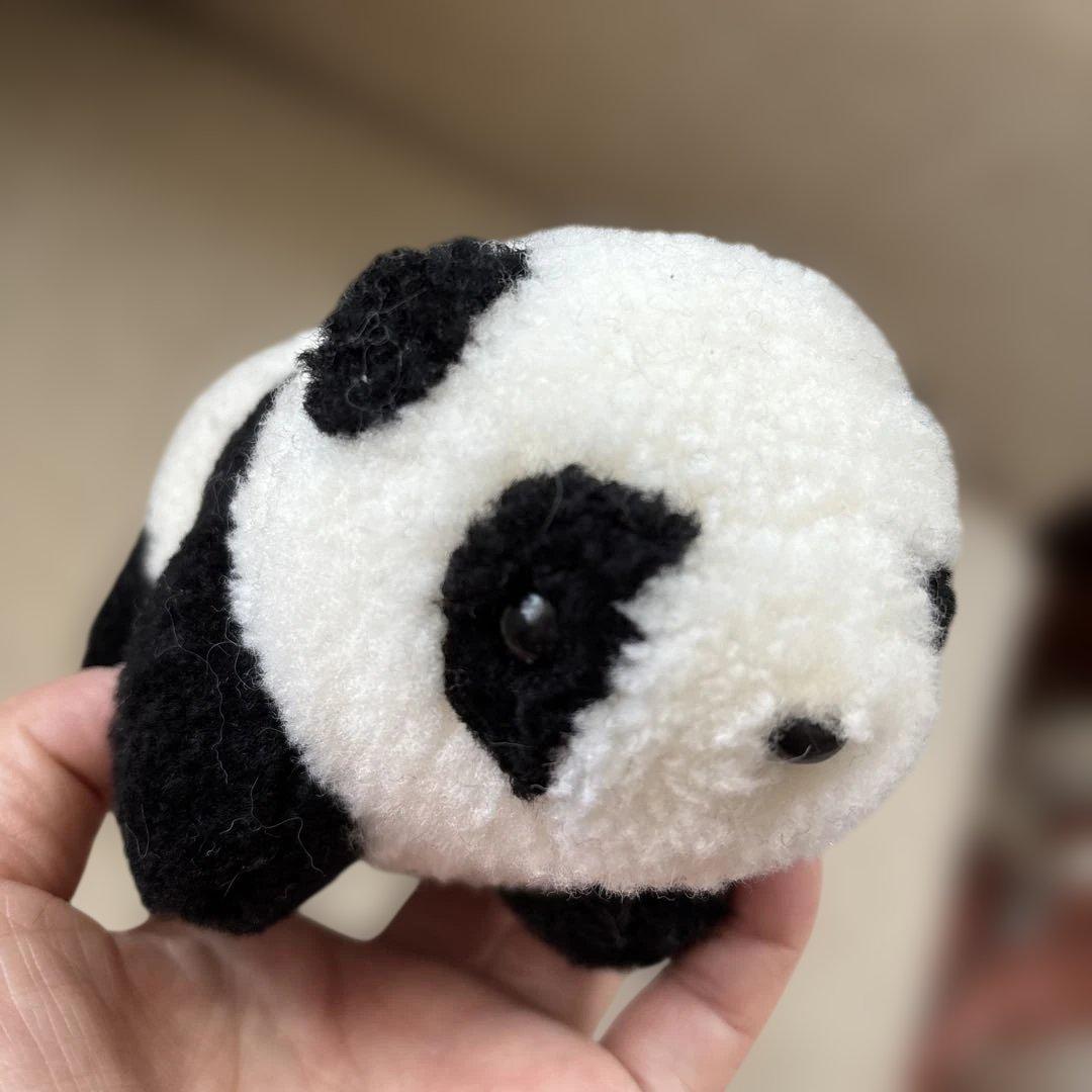 新品☆素材ムートン　パンダのストラップ