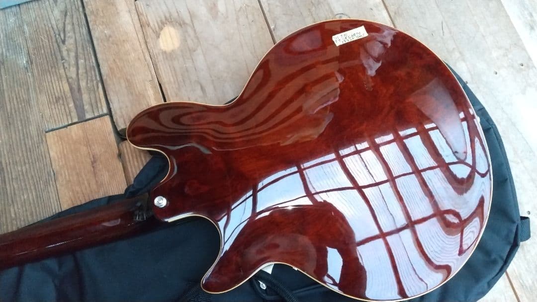 Epiphone Jack Casady Signature レッド ケース付