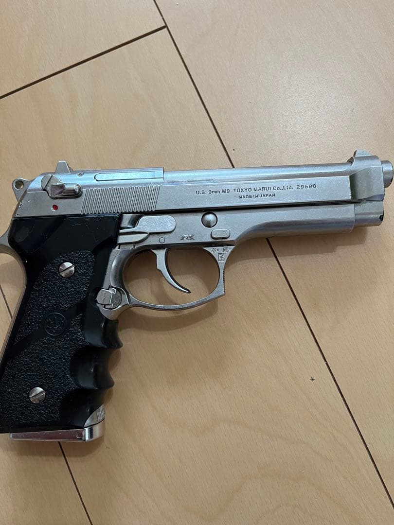 東京マルイ　M92F ガス　エアガン