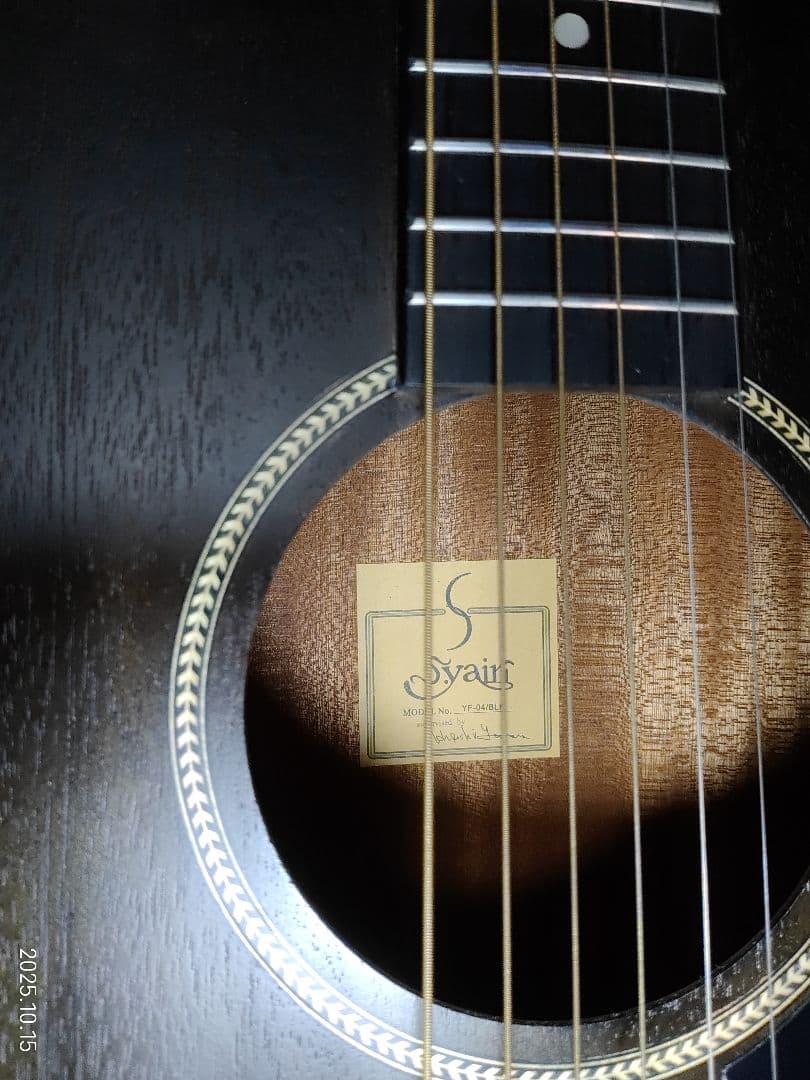 S.YAIRIのオールマホガニーアコースティックギターYF-04BL美品です。
