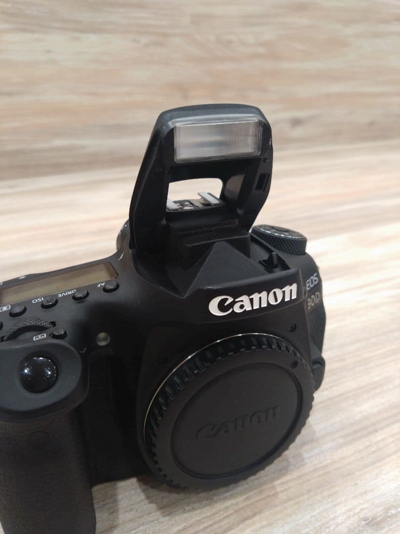 Canon EOS 90D デジタル一眼レフカメラ キャノン