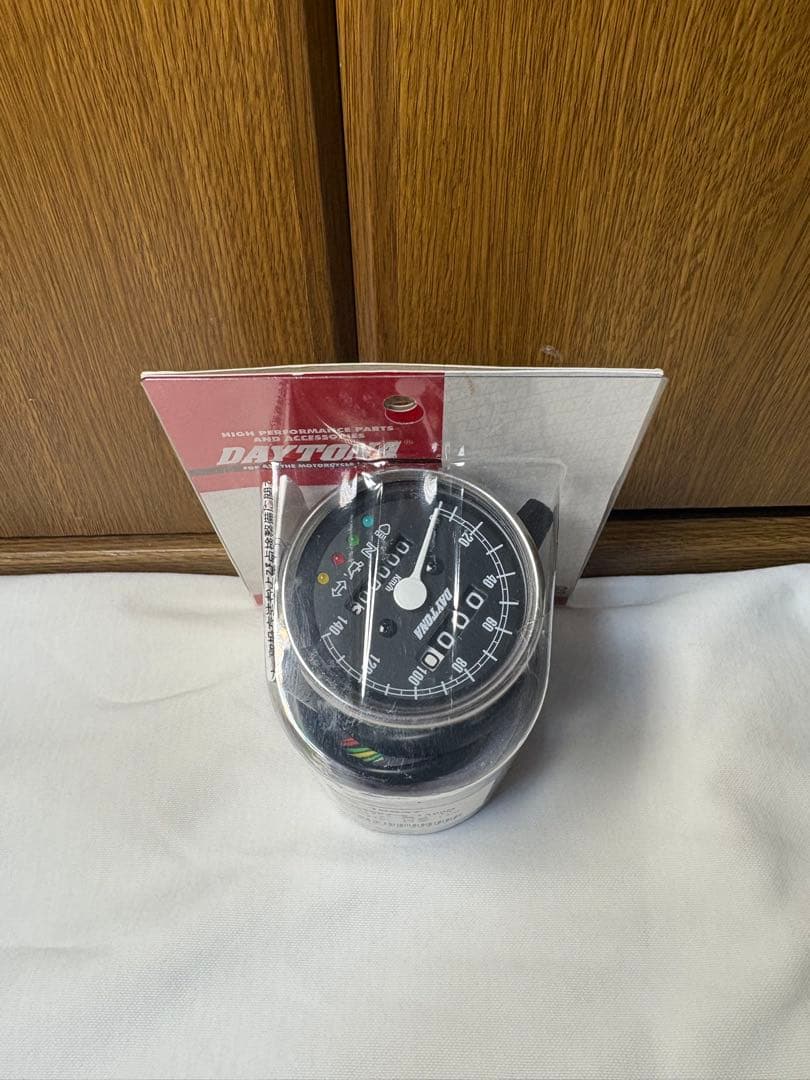 【デイトナ】 機械式スピードメーター　インジケーター付き　バイク用