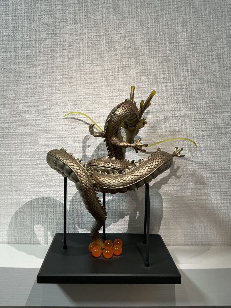 ドラゴンボール　一番くじ　ガラポン　金賞　神龍フィギュア　非売品　国内正規品