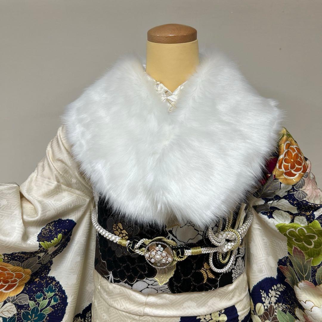 生成り　上品な牡丹と菊の振袖フルセット