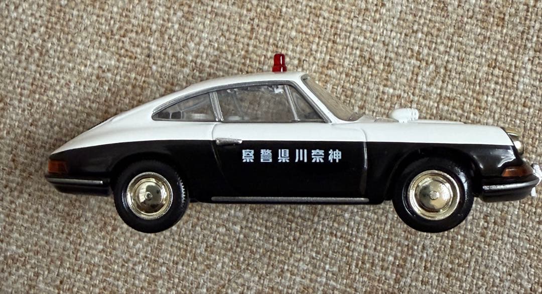 d*7様 トミカリミテッドヴィンテージ ポルシェ 912 パトロールカー LV-