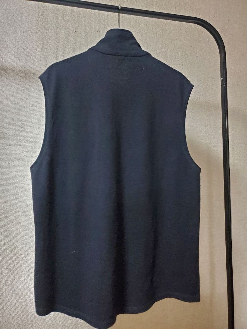 COMOLI シルクネップジャージベスト 3