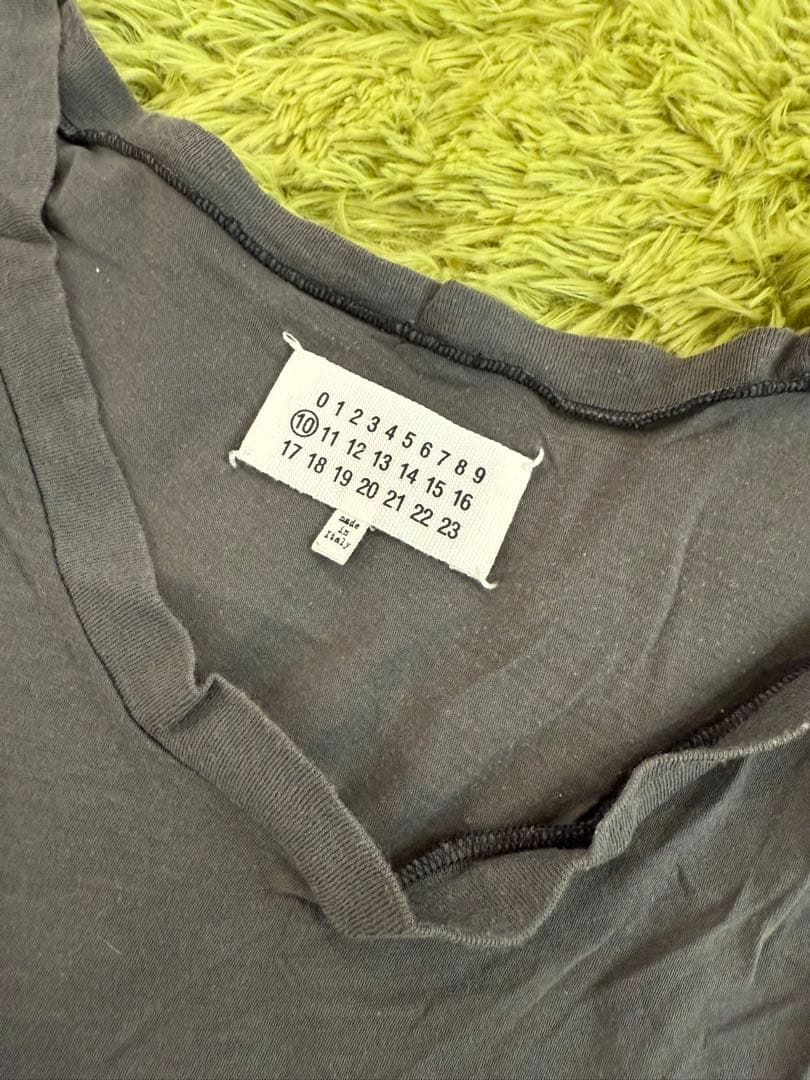 マルジェラ　グレー ノースリーブタンクトップ