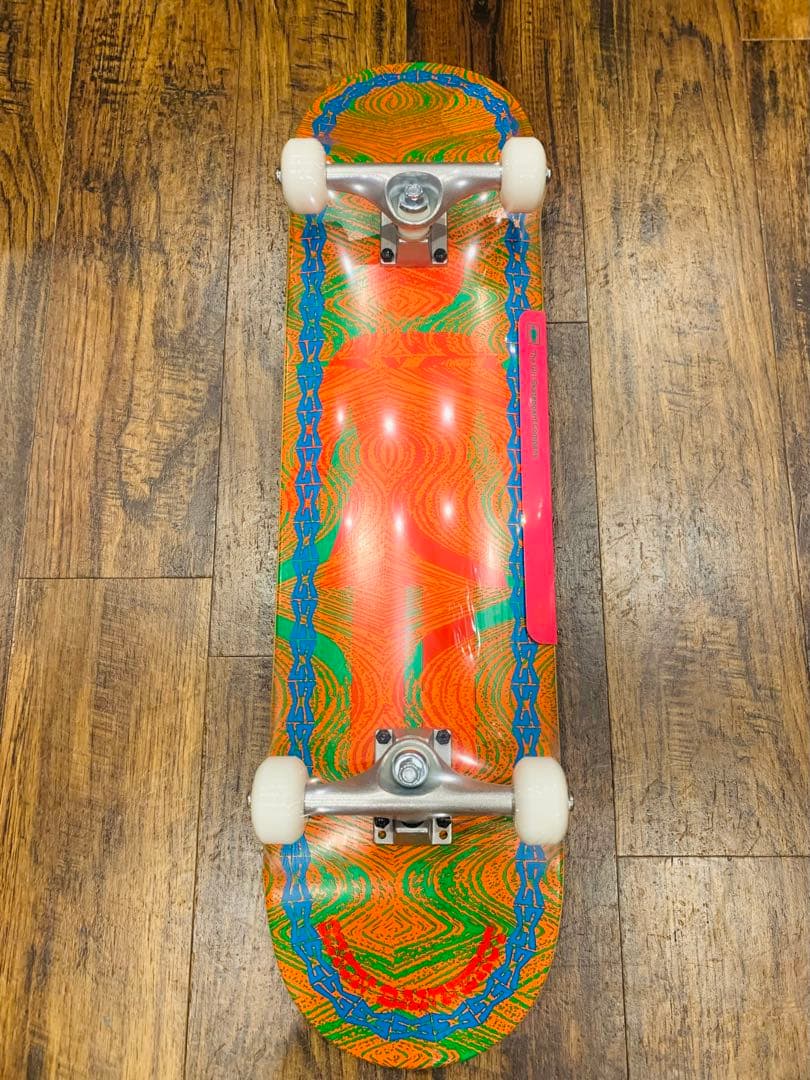 正規品　新品未開封　GIRLスケボーコンプリート8.0inch