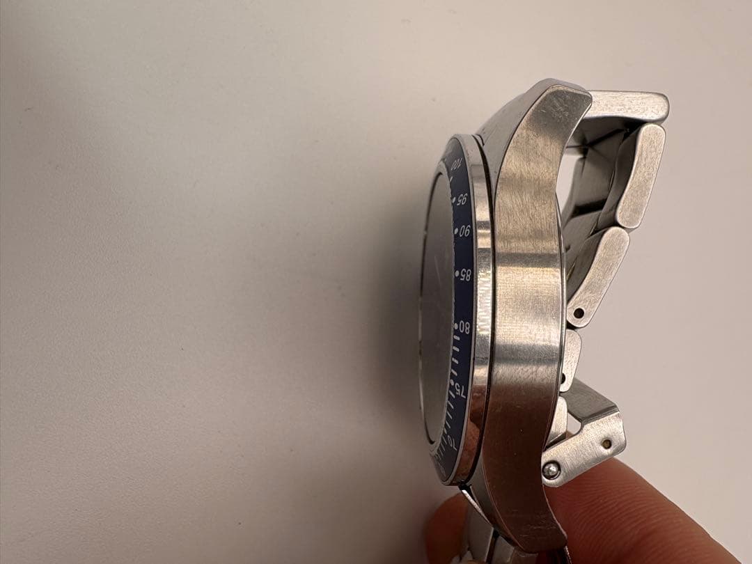 最終値下げ ティソ 腕時計 クオーツ V8 T039 メンズTISSOT