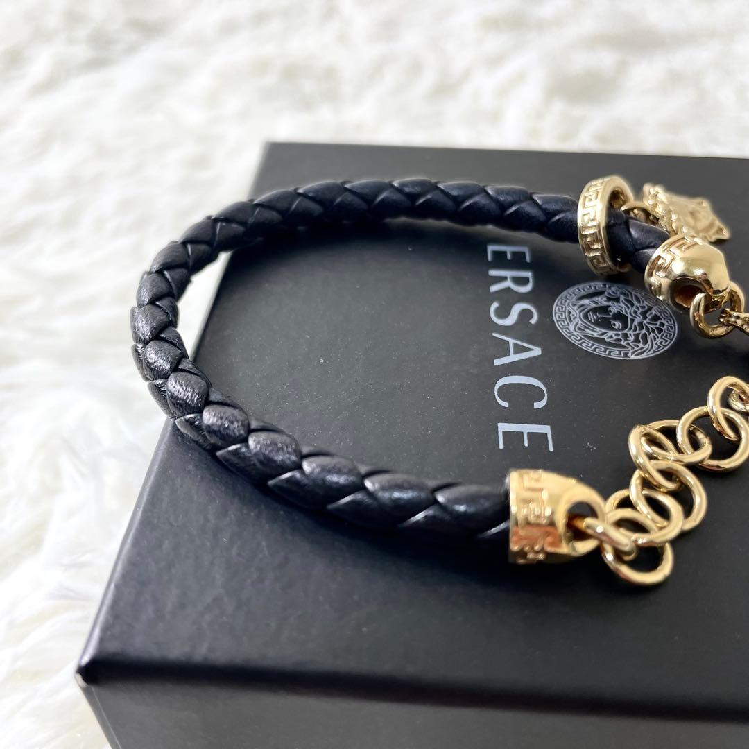 美品　ヴェルサーチ　VERSACE ブレスレット　メデューサ　ゴールド　ブラック