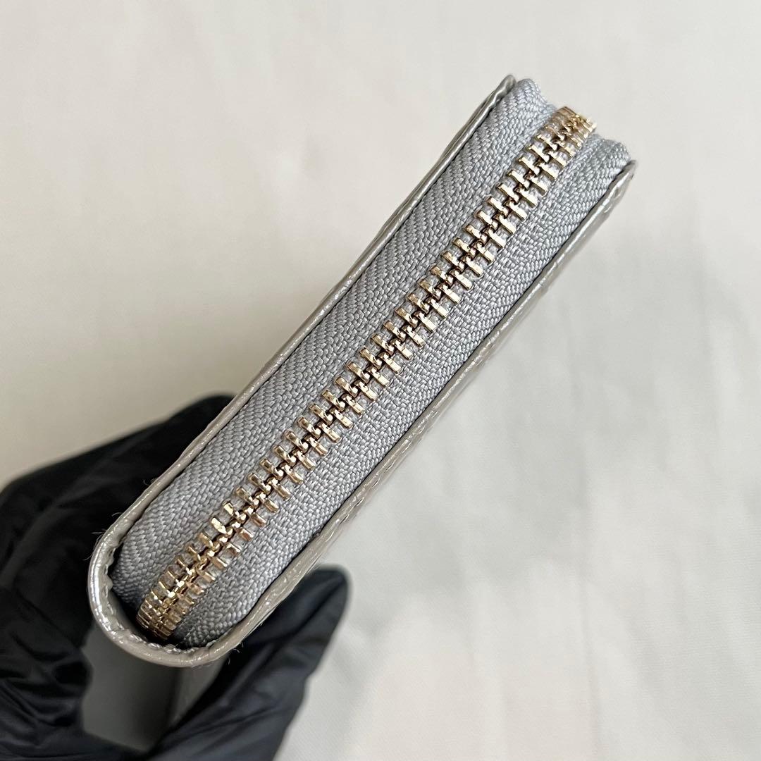 Vivienne Westwood OVAL ORB 二つ折り財布 グレー