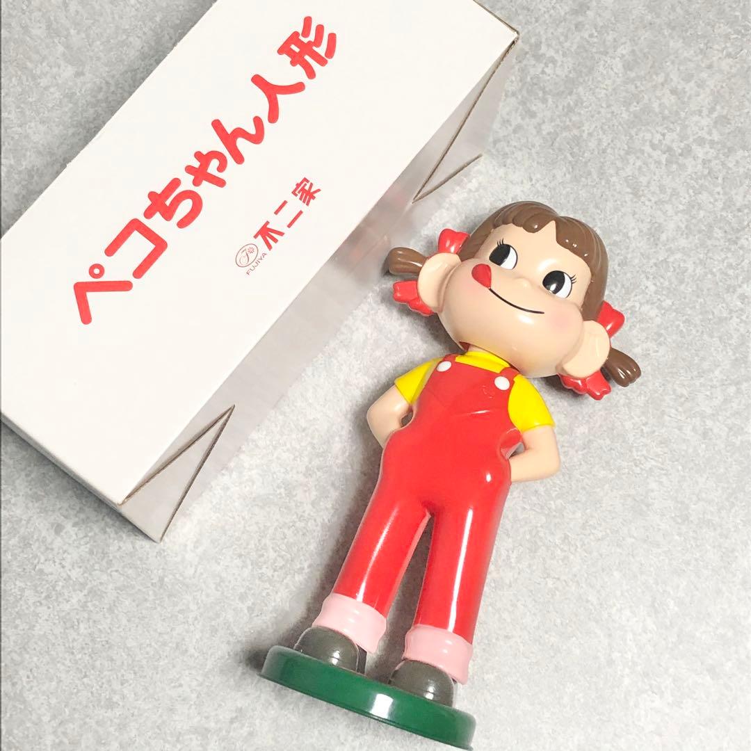 ペコちゃん フィギュア 約20cm