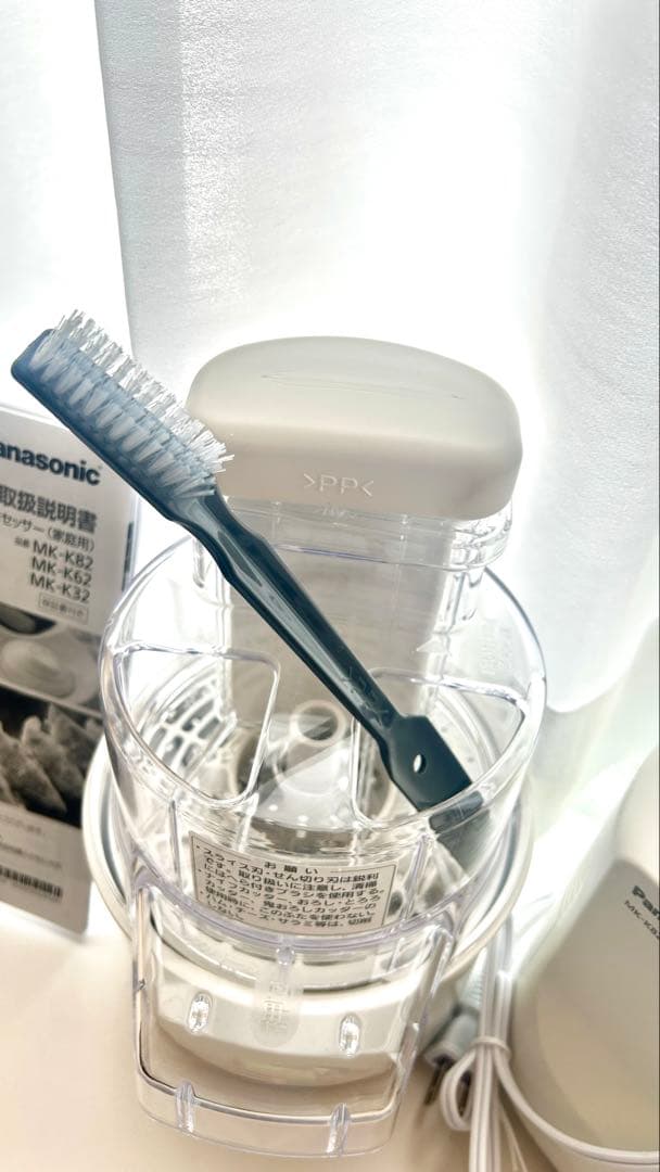 パナソニック フードプロセッサー 1台7役 食洗機対応 MK-K82-W
