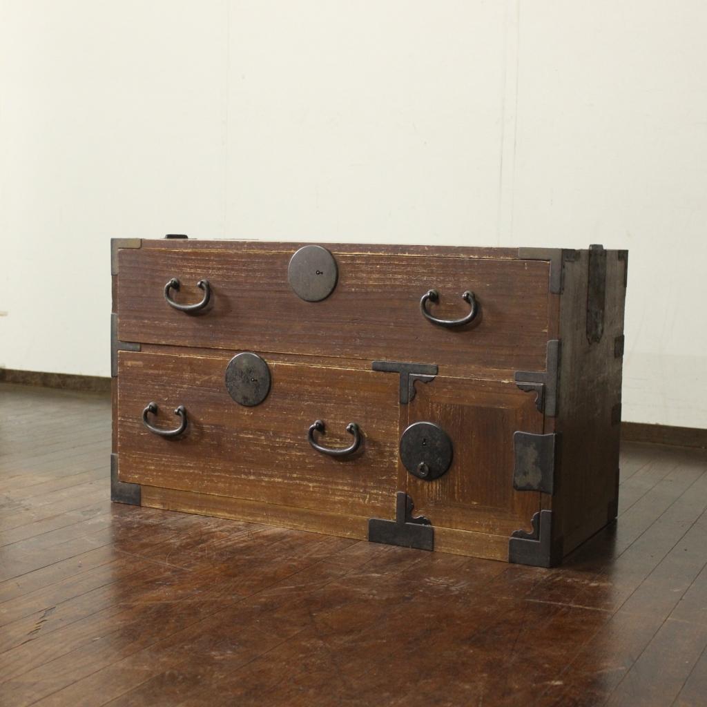 古い時代箪笥 前桐古家具/和家具/和骨董/店舗什器/ローボード/チェスト/収納