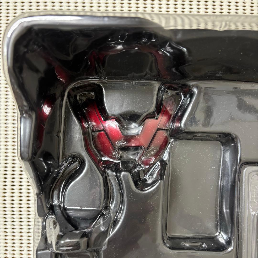 ホットトイズ　アイアンマン　シルバーセンチュリオン　アイアンマン3　ホットトイズ