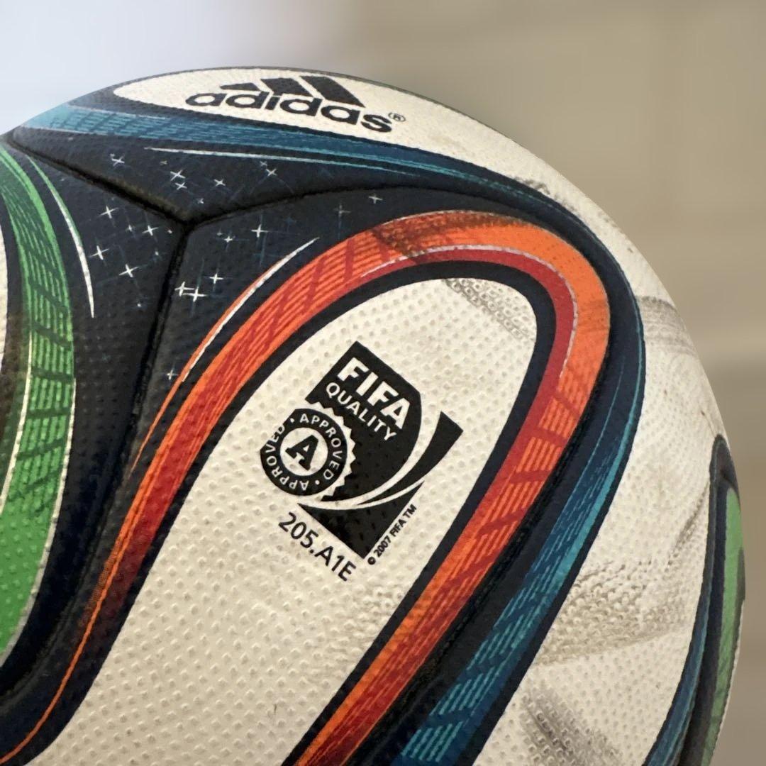 adidas Brazuca 公式試合球　ブラズーカ Jリーグ　アディダス