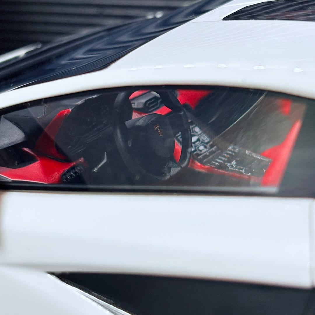 1/18 TOP SPEED ランボルギーニ カウンタック LPI 800-4