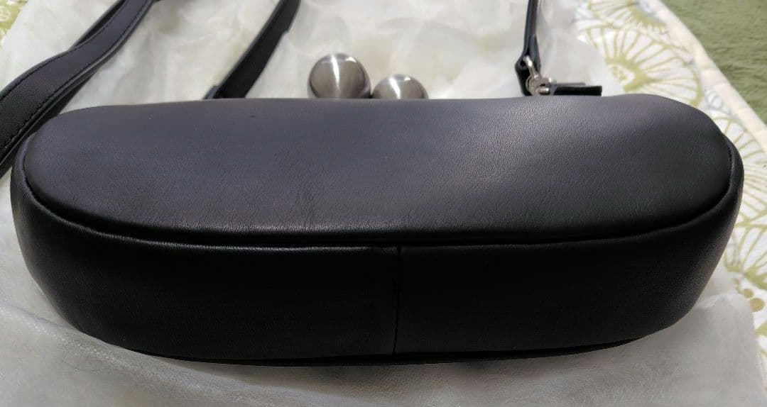 【新品未使用品】カワカワ　3way ブラック がま口ショルダーバッグ