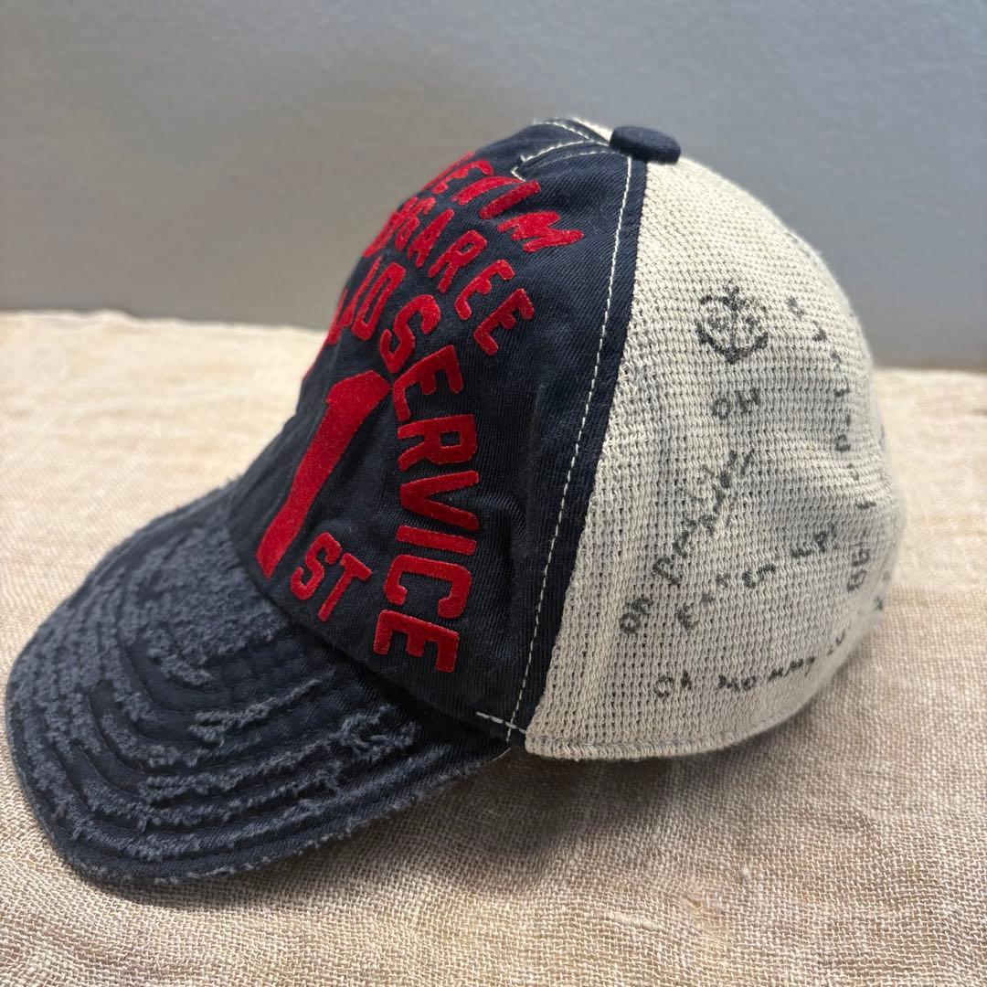 デニム&ダンガリー　落書き柄　ダメージ加工メッシュキャップ　サイズ48