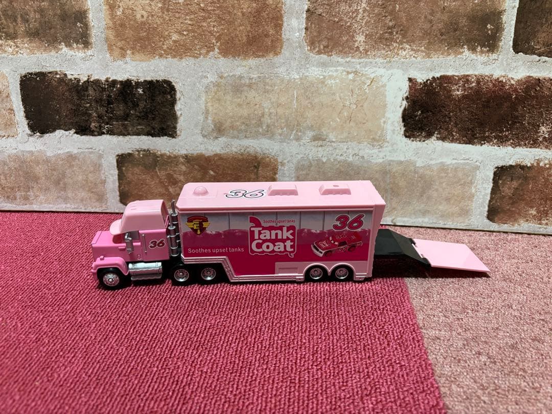 【新品】 カーズ　マックトラック トレーラー 11台セット 限定出品