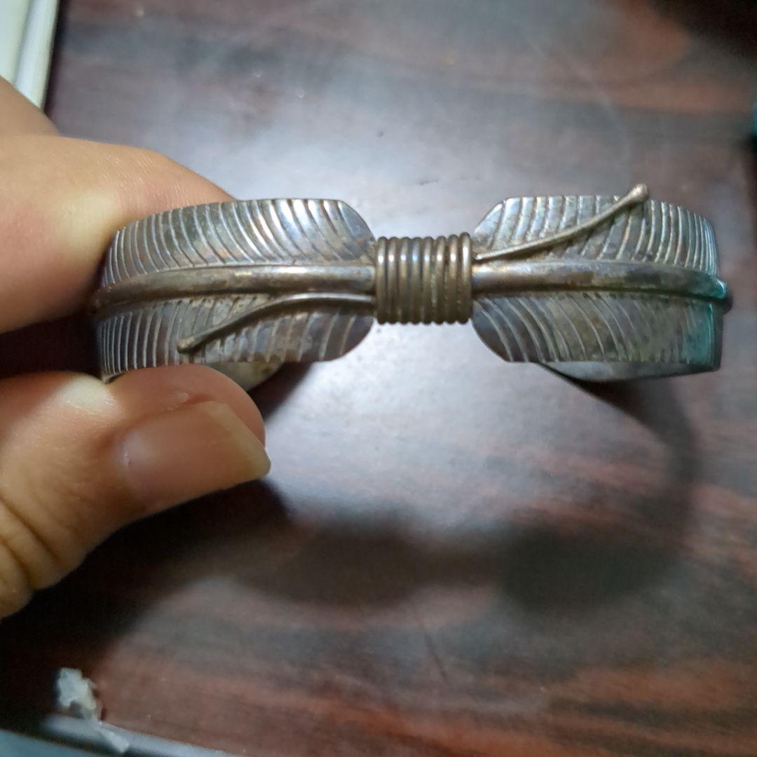 Douglas Etsittyナバホ族 フェザーシルバー インディアンジュエリー