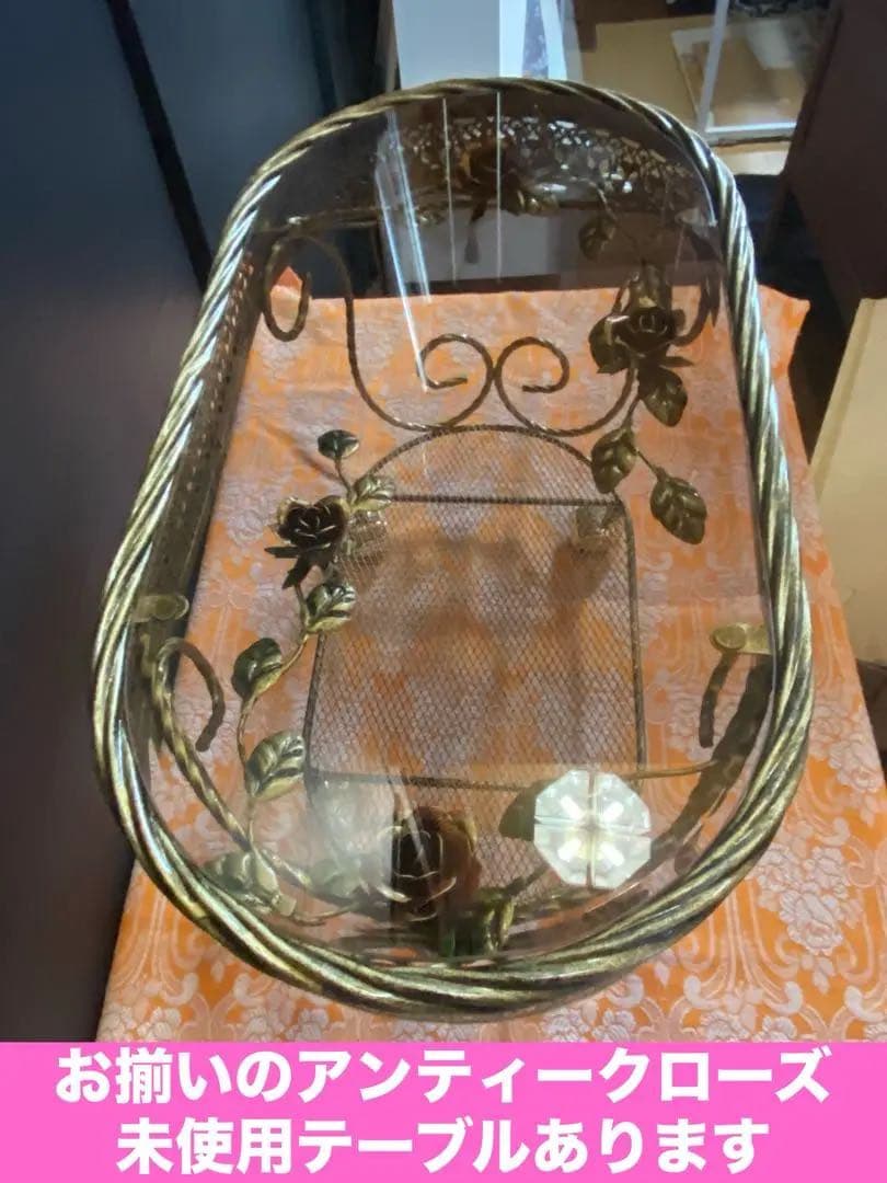 アンティーク ローズ♦️ロココ シェルフ♦️アイアン×タイル♦️お揃いのテーブルあり