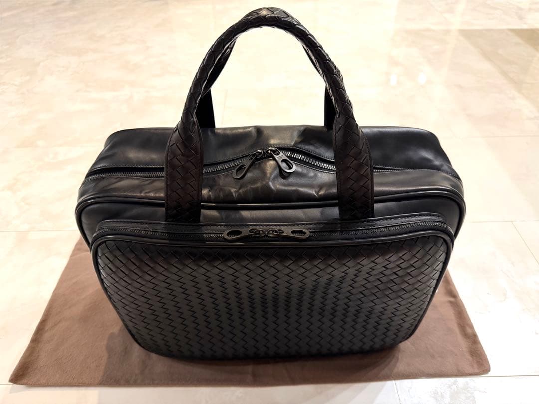 ◻️BOTTEGA VENETA◻️ボッテガヴェネタ◻️イントレチャート黒／希少大◻️