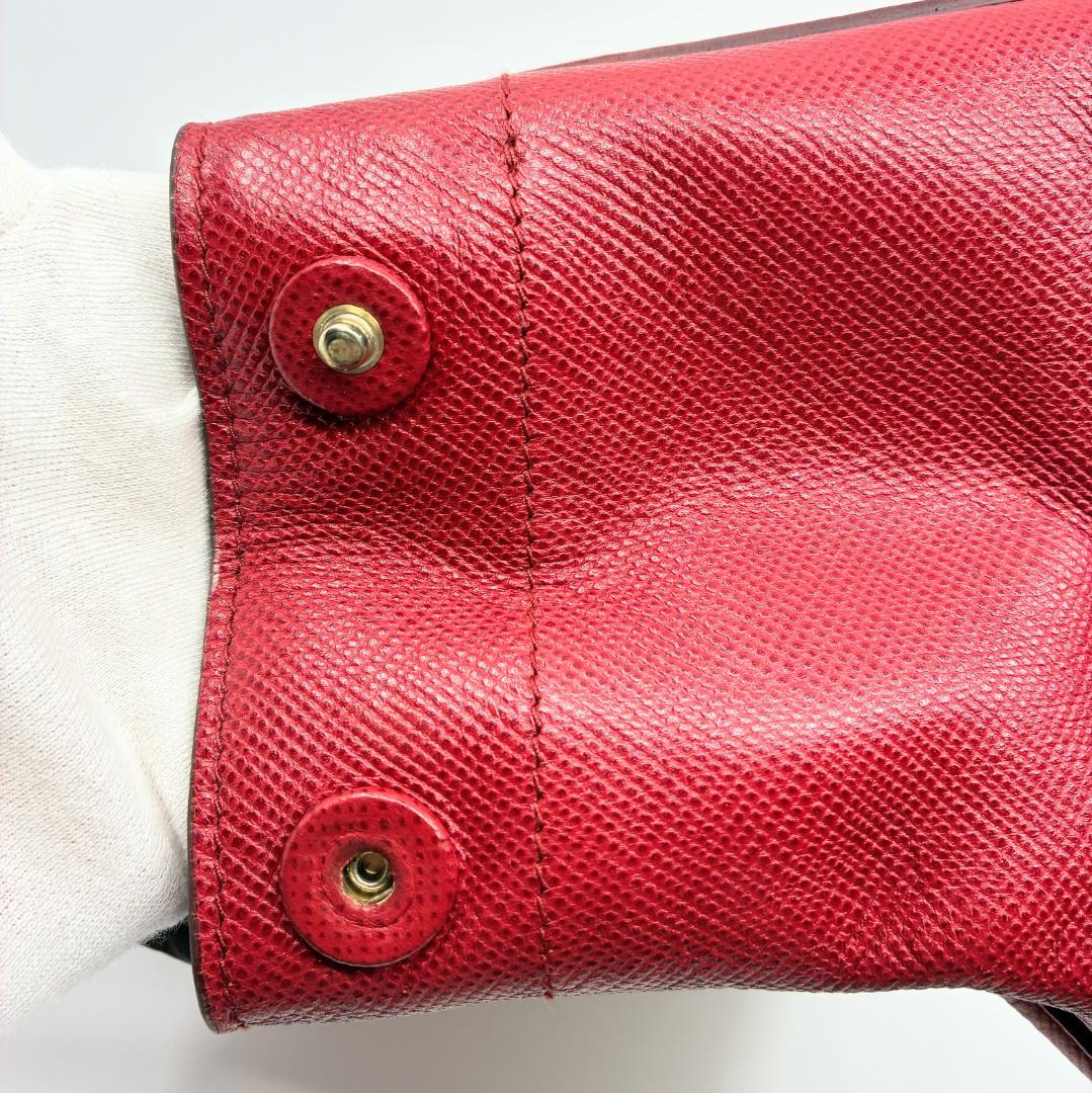 PRADA プラダ 赤 レッド サフィアーノ ハンドバッグ A1350A1