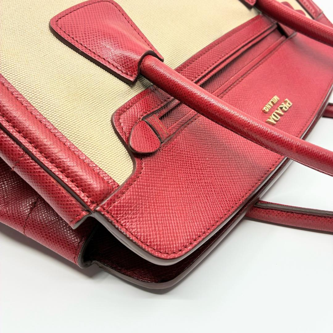 PRADA プラダ 赤 レッド サフィアーノ ハンドバッグ A1350A1