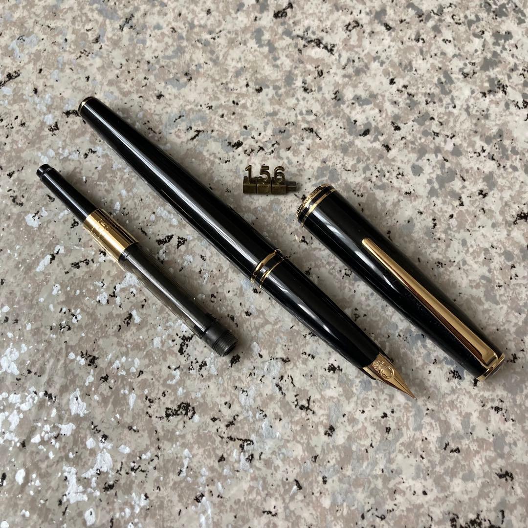 #156 未使用品 箱付き 万年筆 モンブラン MONTBLANC 14k