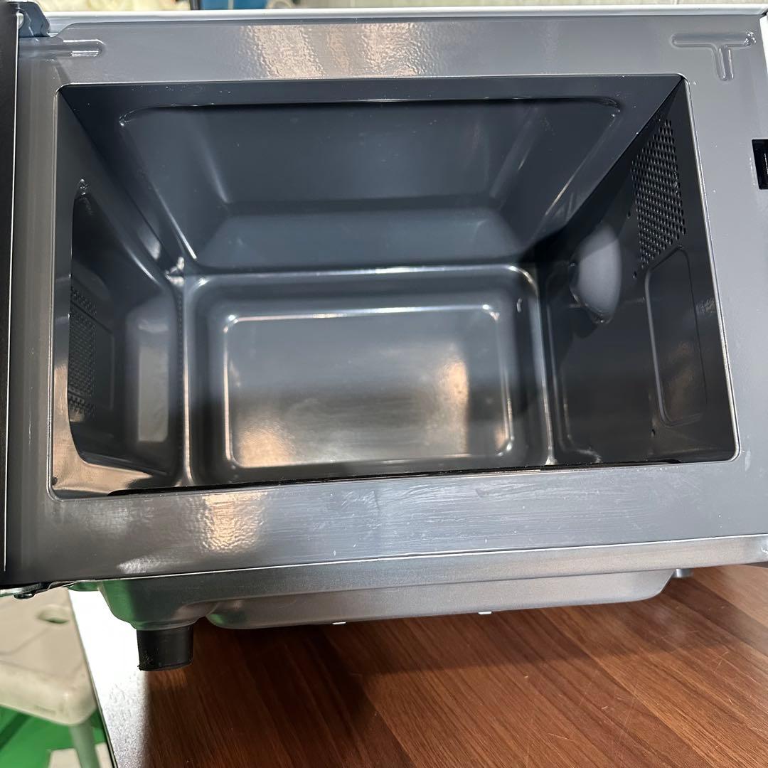 美品 即日発送 comfee' コンフィー 電子レンジ　25年製 ヘルツフリー