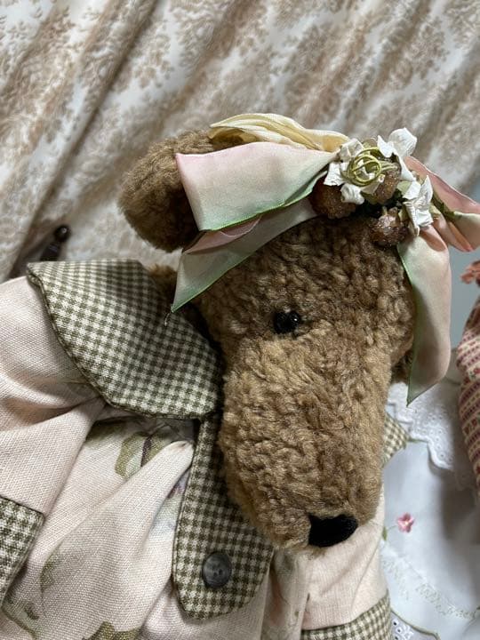 The Hen in the holly テディベア　アメリカンカントリードール