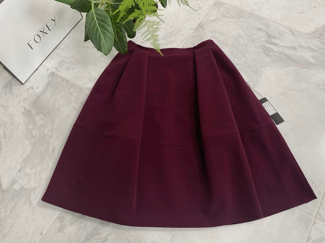 新品・未使用★FOXEY/フォクシースカート バロン 38 バーガンディ