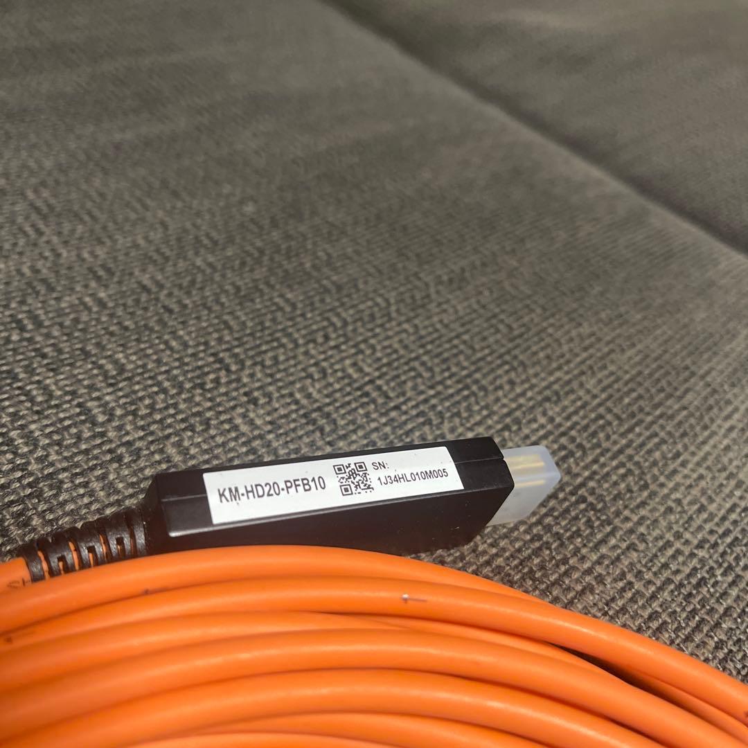 サンワサプライ　光ファイバHDMIケーブル10m KM-HD20-FB10K