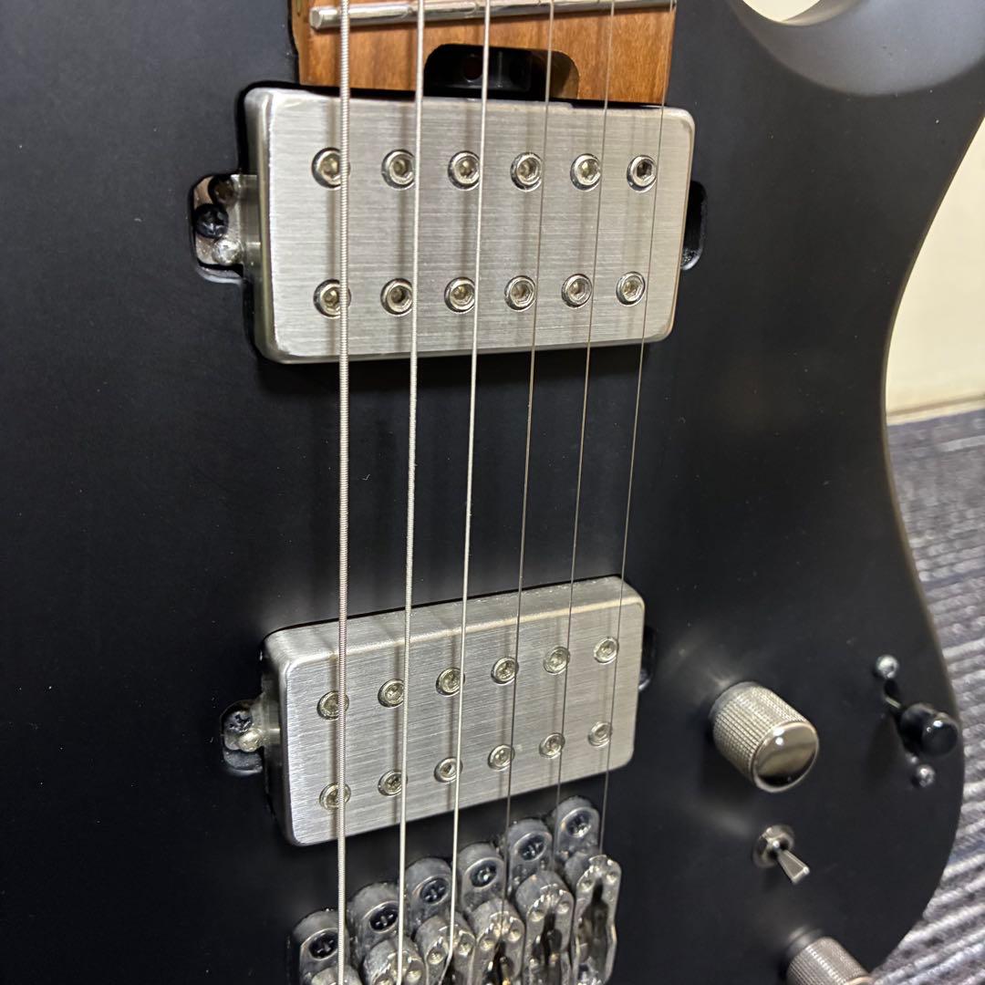 Ibanez QX52-BKF ヘッドレス エレキギター