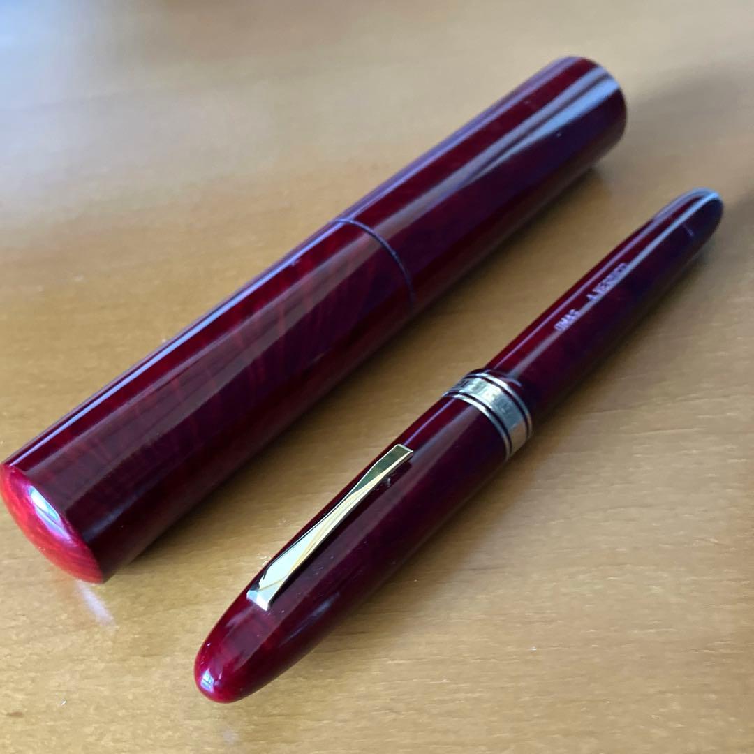 Omas Ogiva Amerigo Vespucci オマス 万年筆