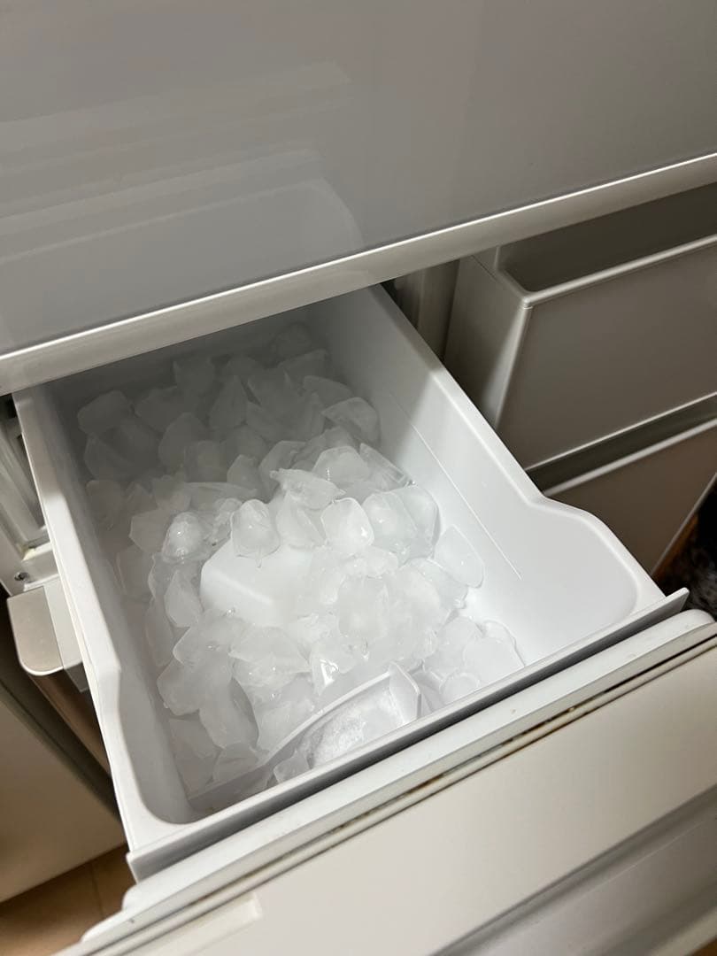 【たかっしー】日立 冷蔵庫 R-S40J 2019製