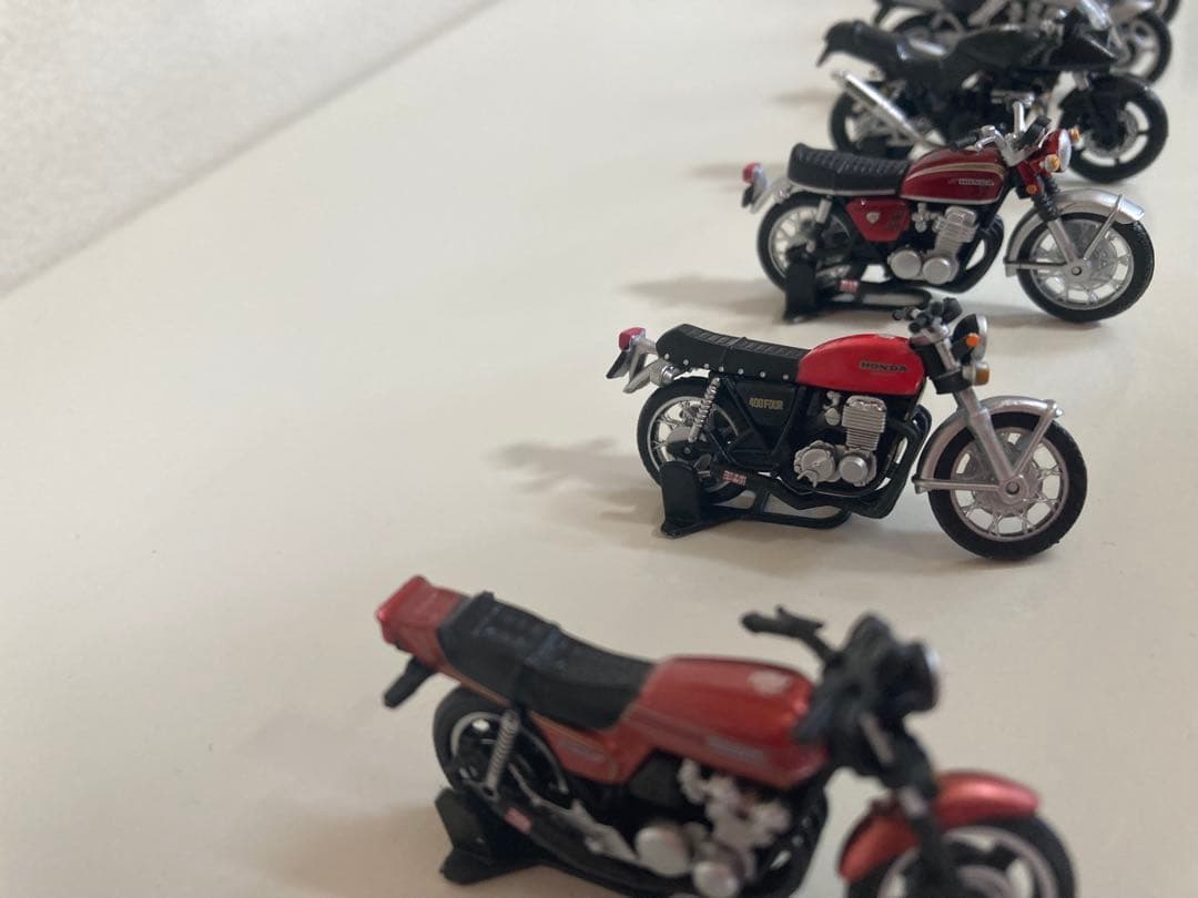 旧車バイクミニチュア 8台セット (おまけ2台)