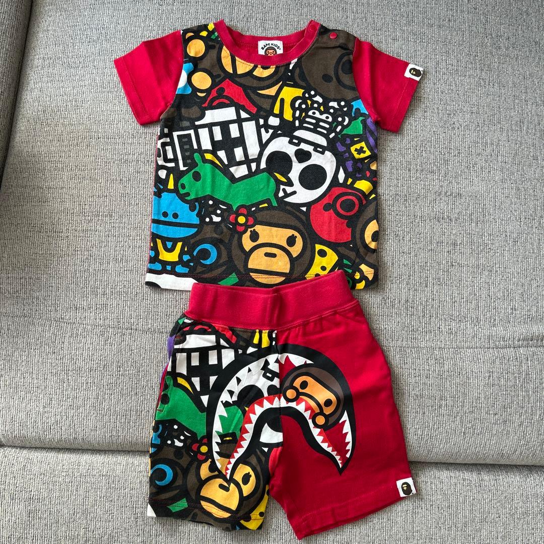 BAPEKIDSカラフルキャラクターTシャツ＆ショートパンツセット80cm正規品