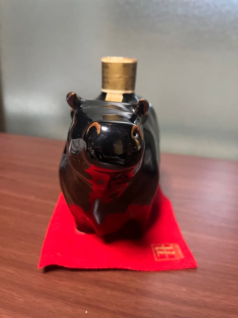 未開栓 Suntory サントリー ウィスキー 干支ボトル　丑　牛