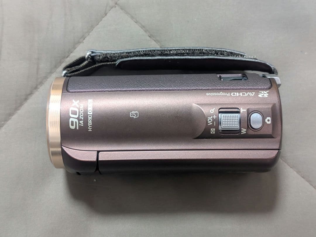 【中古】Panasonic ビデオカメラ HC-V550M（動作確認済み）