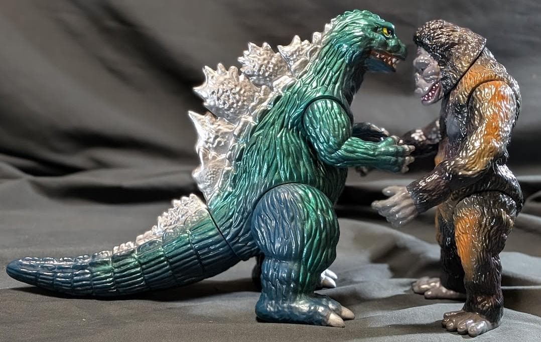 ゴジラ（Ｍ１号）＆ゴリラ１号（APES JAPAN）ソフビフィギュア２体セット