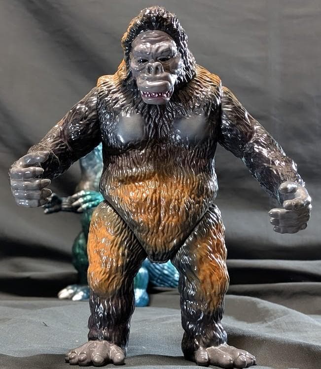 ゴジラ（Ｍ１号）＆ゴリラ１号（APES JAPAN）ソフビフィギュア２体セット