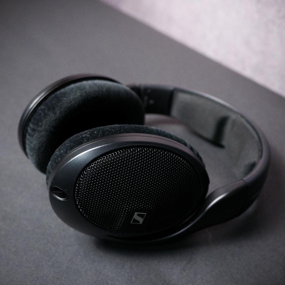 限定値下げ【美品】Sennheiser HD 560S有線ヘッドホン