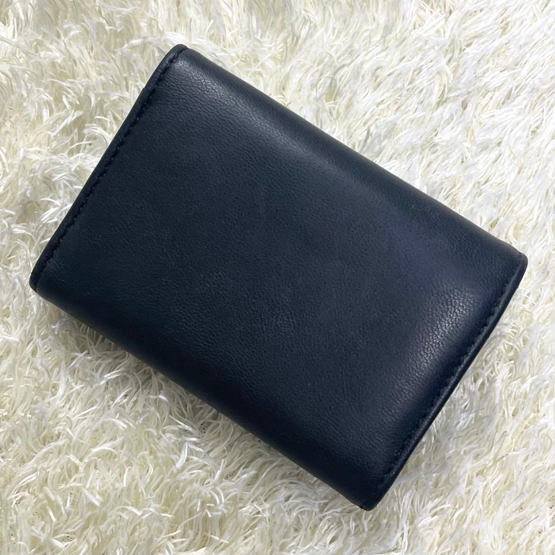 美品 ヴィヴィアンウエストウッド 折財布 ブラック 三つ折り財布 レター型