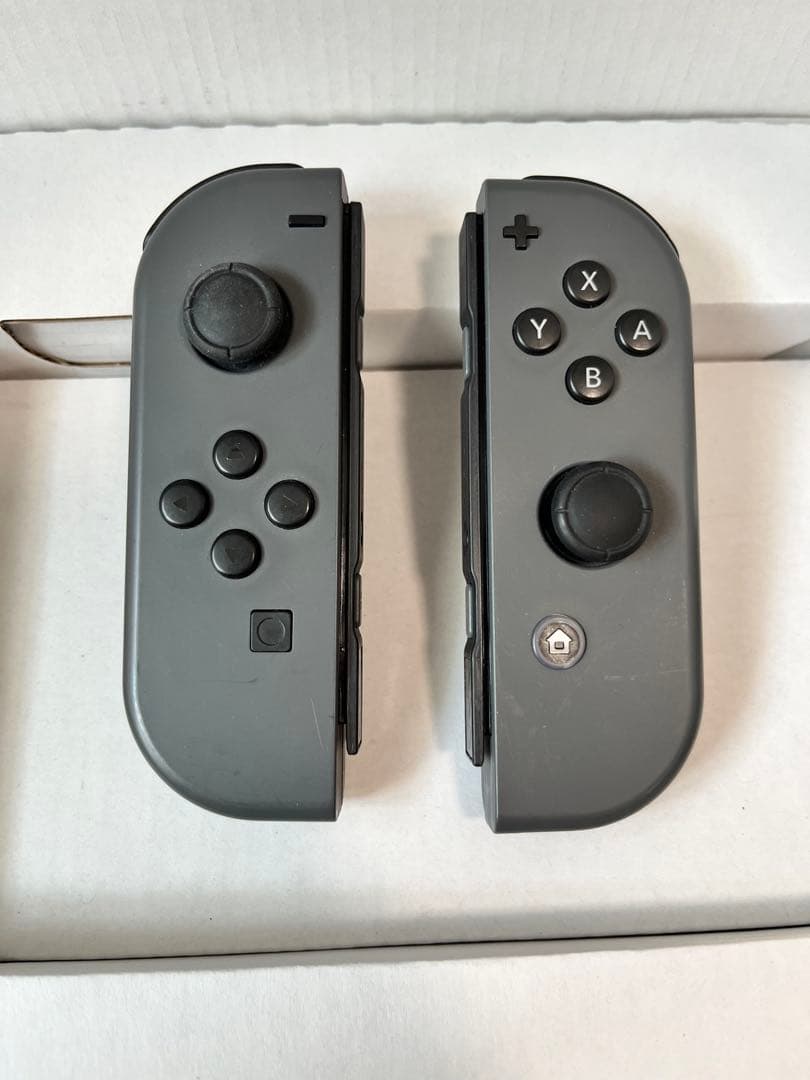 Nintendo Switch 本体 & キャリーケース