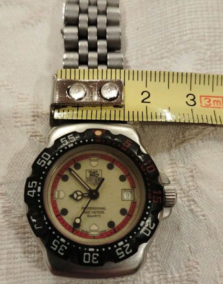 タグホイヤー WA1411 プロフェッショナル 200m クオーツ 腕時計