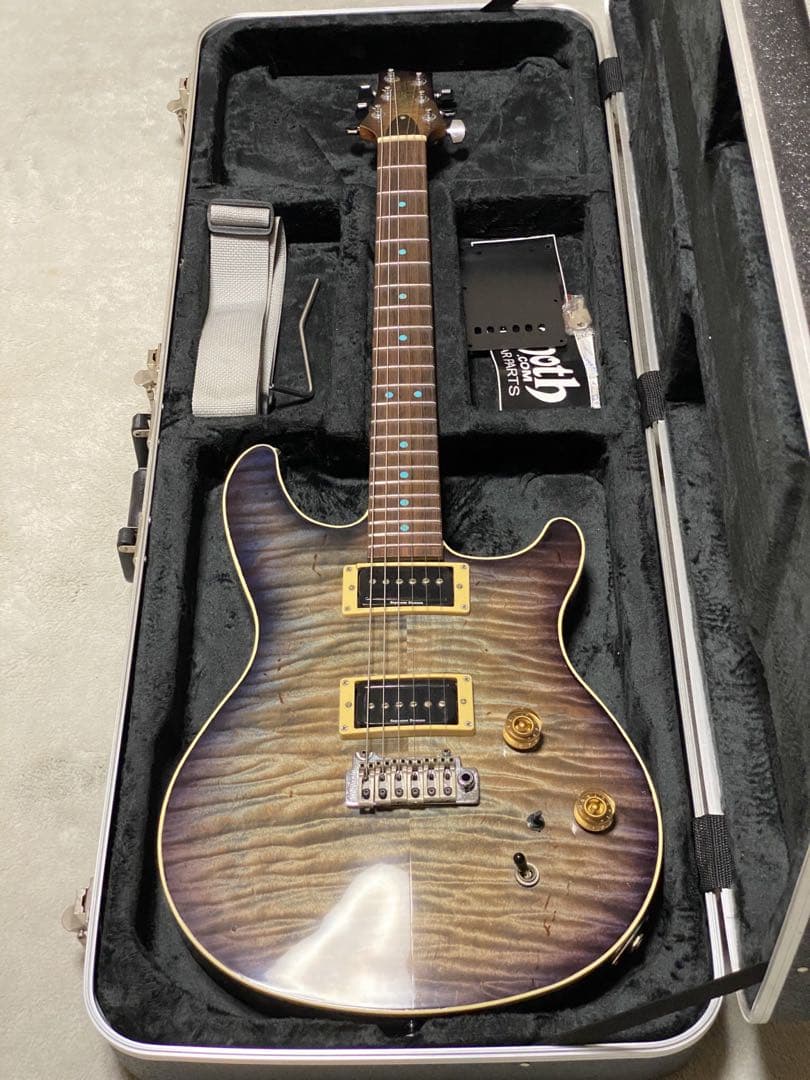 Charge StudioCaster エレキギター