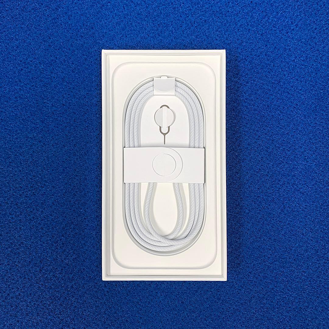 Apple iPhone 16 128GB ブラック SIMフリー