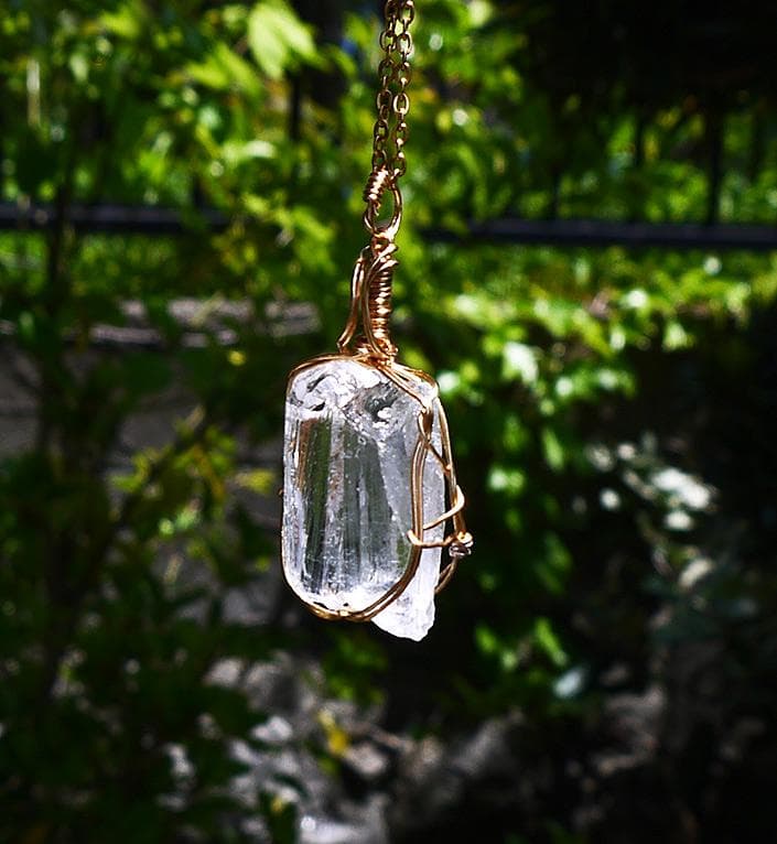 高品質 レムリアンクリスタルピュアレイ ペンダントトップ◇